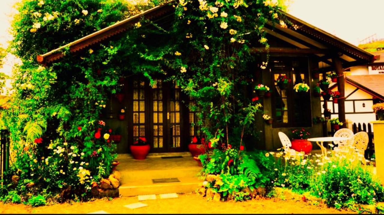 Heidi'S Home Нувара Елия Екстериор снимка