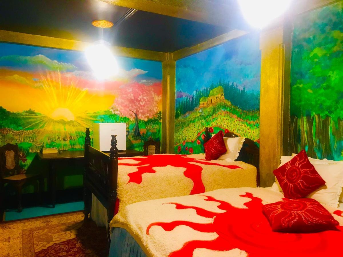 Heidi'S Home Нувара Елия Екстериор снимка